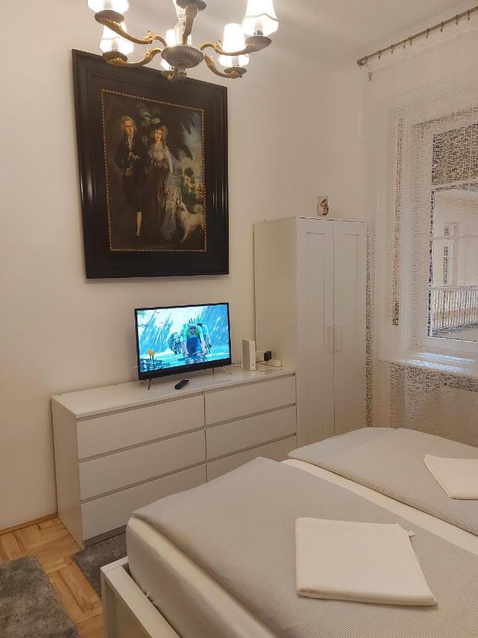 Melinda Apartment 2 Будапеща Екстериор снимка